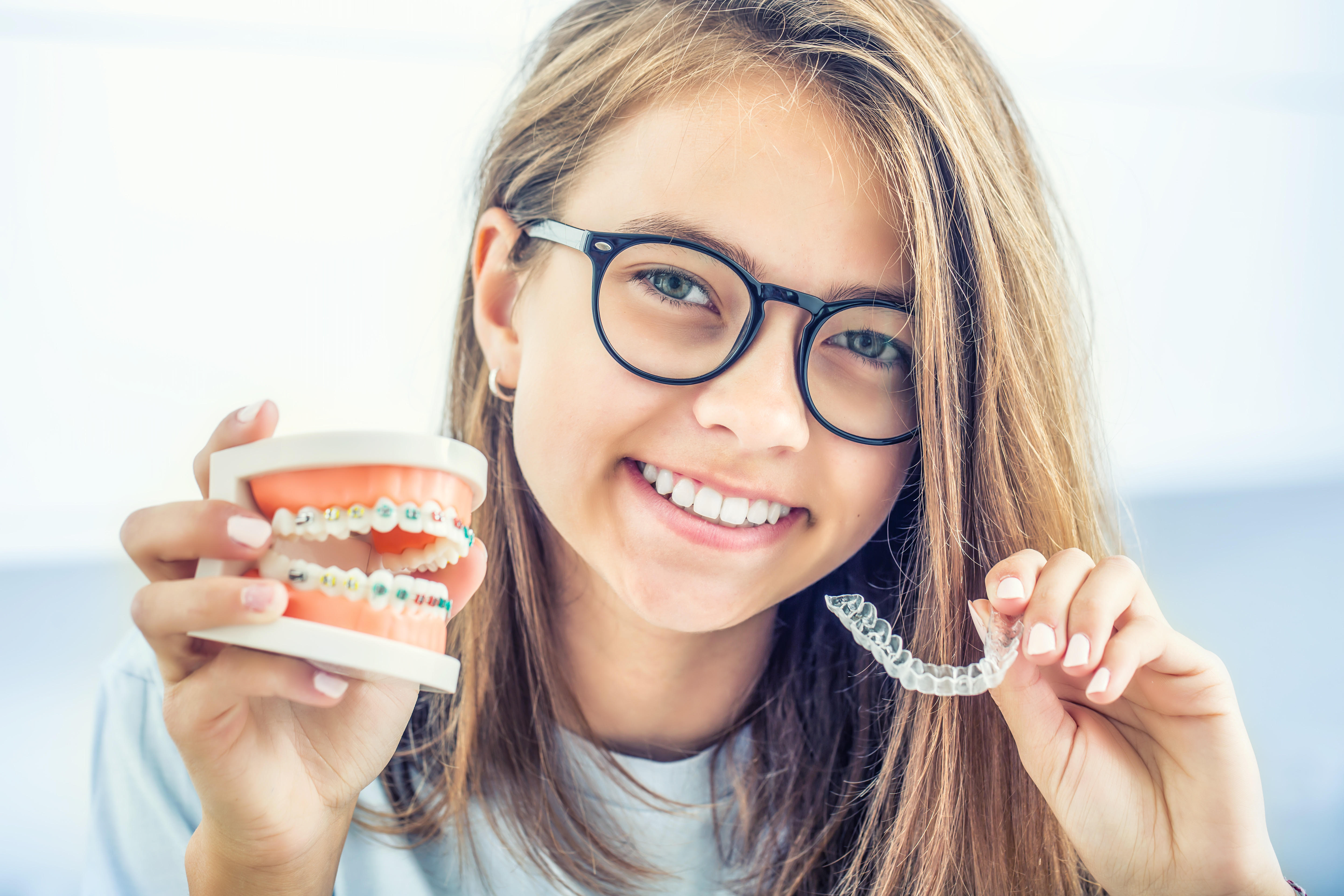 TEETH STRAIGHTENING / ALIGNMENT